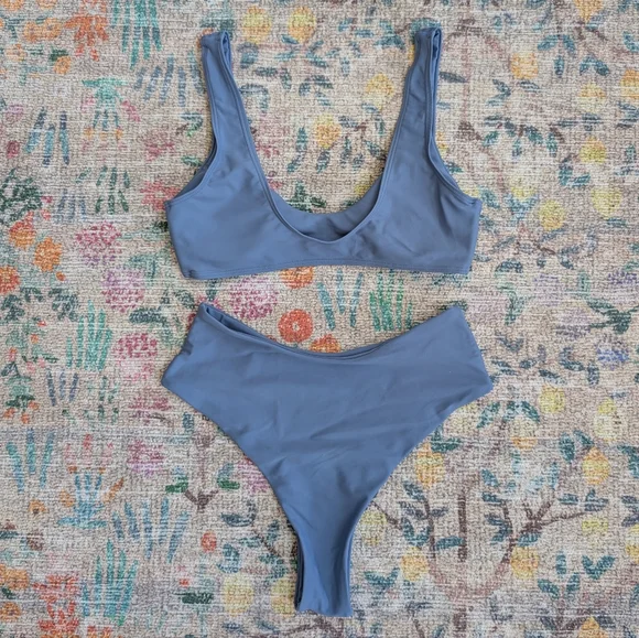 Blue Bikini Set - Picture 5 of 7